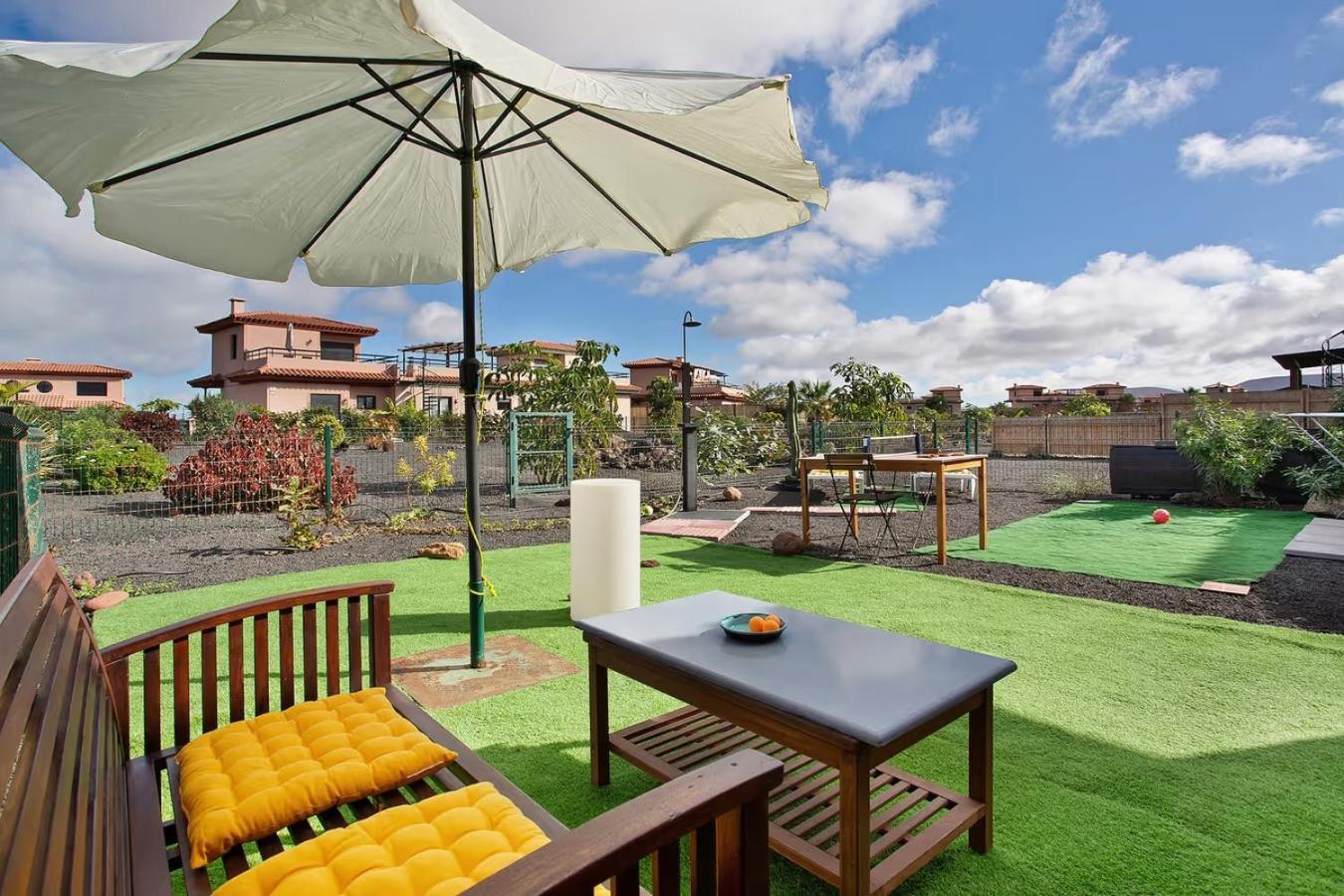 Amadeus Villa ลาโอลีวา ภายนอก รูปภาพ
